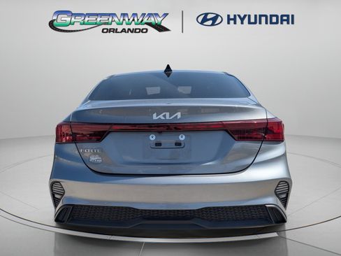 Used 2023 Kia Forte LXS FWD image 7