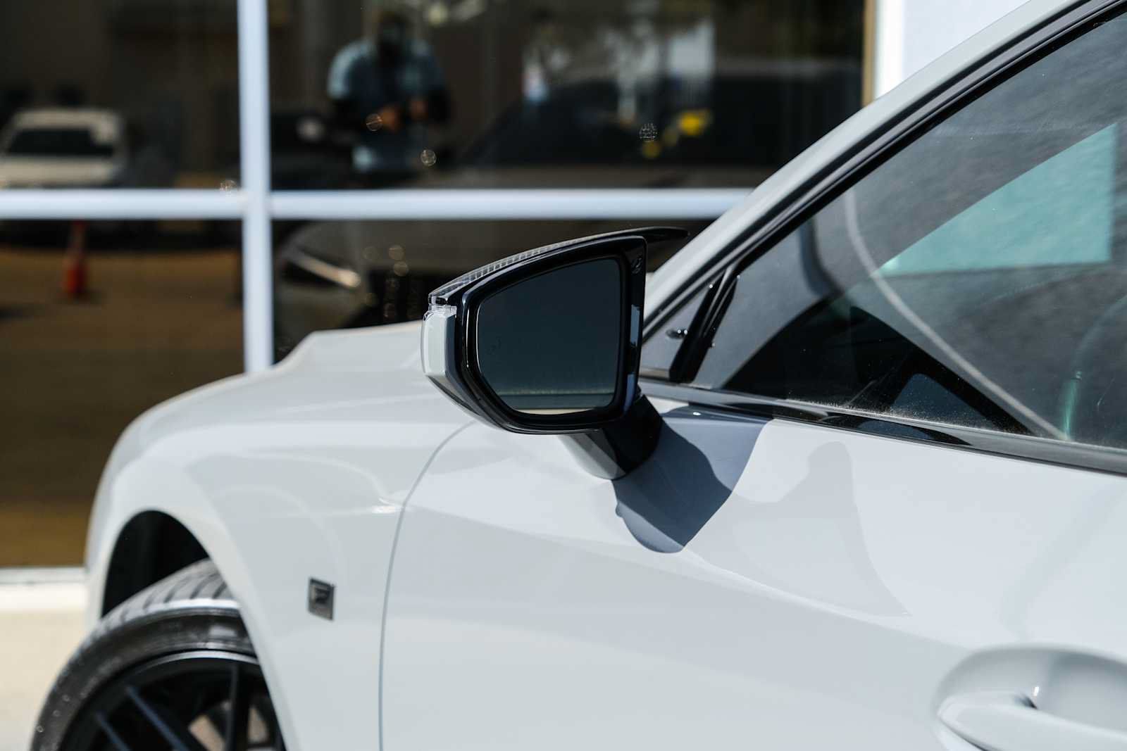 Used 2022 Lexus IS 500 RWD image 18