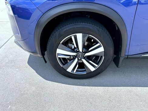 Used 2023 Nissan Rogue SL AWD/4WD image 22