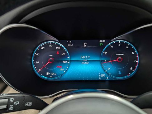 Used 2022 Mercedes-Benz GLC 300 GLC 300 image 23