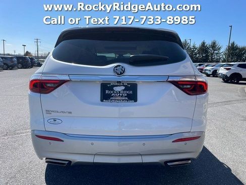 Used 2023 Buick Enclave Essence w/ Experience Buick Package AWD/4WD image 6