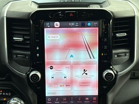 Used 2025 RAM 1500 Laramie image 13