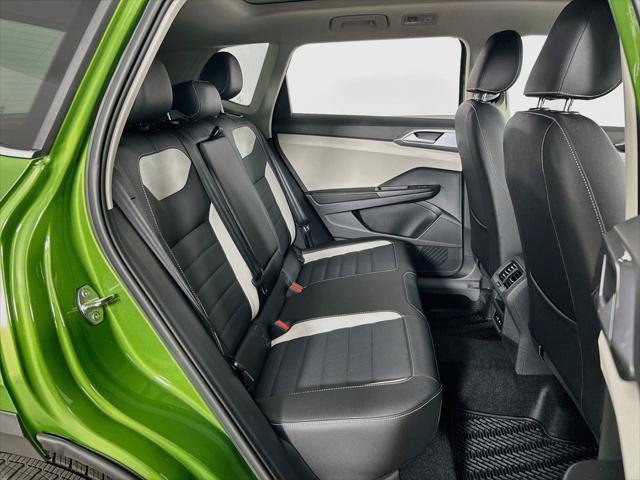 New 2026 Volkswagen Taos SEL AWD/4WD image 28