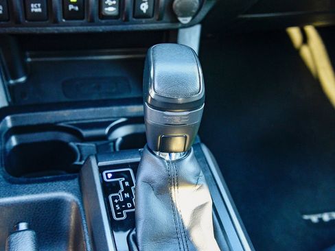 Used 2017 Toyota Tacoma TRD Pro image 22