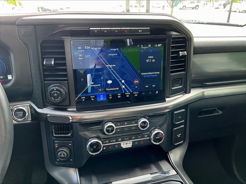 Used 2024 Ford F150 Lariat w/ Equipment Group 502A High AWD/4WD image 15