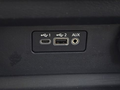 Used 2024 Nissan Altima 2.5 SV FWD image 28