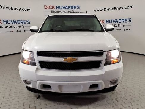 Used 2012 Chevrolet Tahoe LT w/ Luxury Package image 2