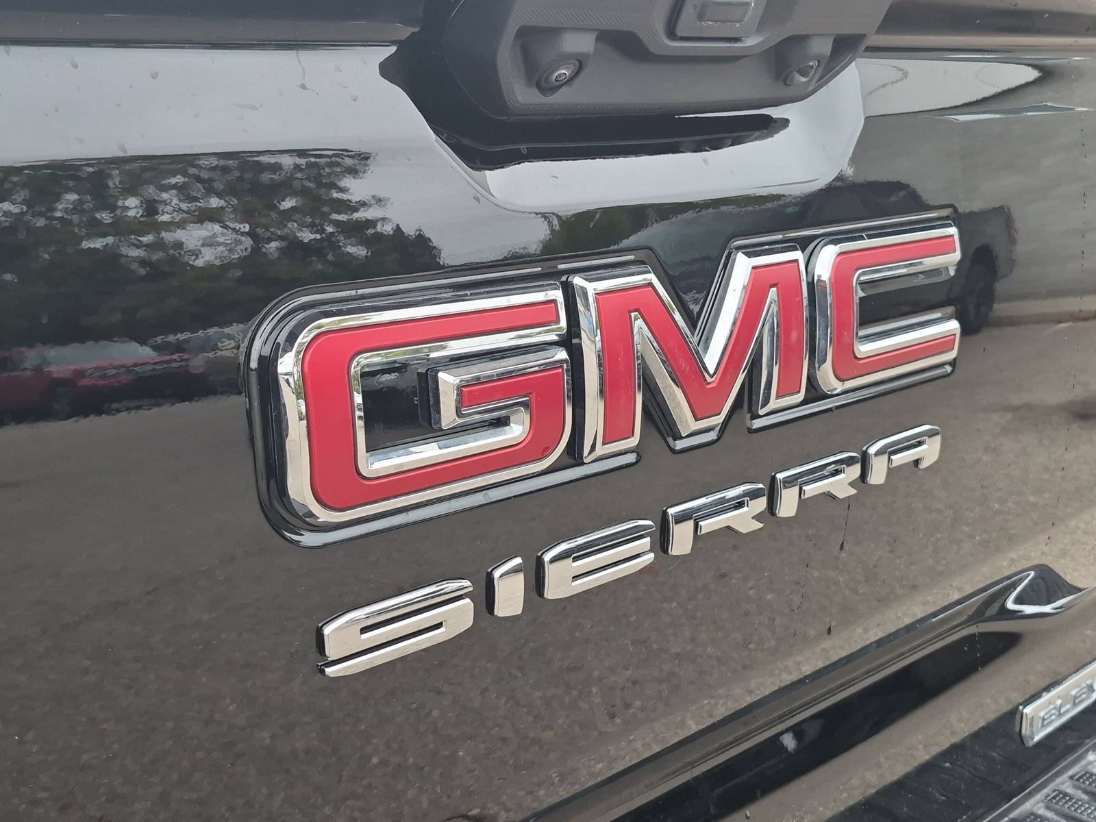 Used 2024 GMC Sierra 1500 Elevation AWD/4WD image 13