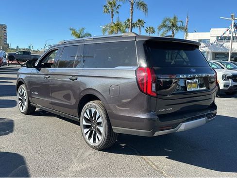 New 2026 Ford Expedition Max Platinum w/ Driver's Package image 4