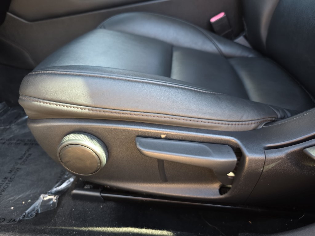 Used 2021 MAZDA MAZDA3 s FWD image 23