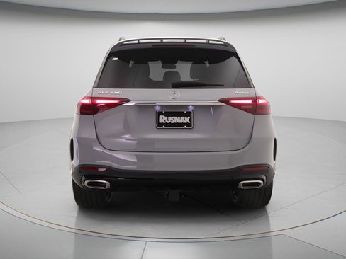 New 2026 Mercedes-Benz GLE 580 4MATIC image 3
