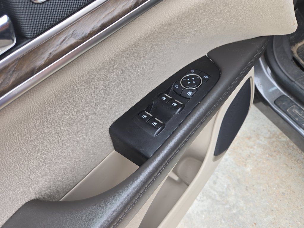 Used 2019 Lincoln Nautilus Reserve AWD/4WD image 11