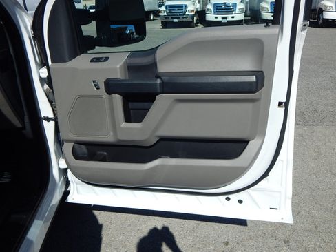 Used 2022 Ford F250 XL w/ Power Equipment Group RWD image 22