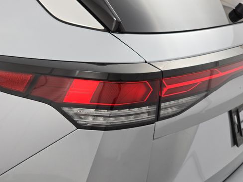 New 2026 Volkswagen Tiguan S image 33