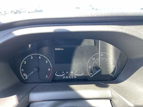 Used 2024 Ford Transit 350 XLT RWD image 4