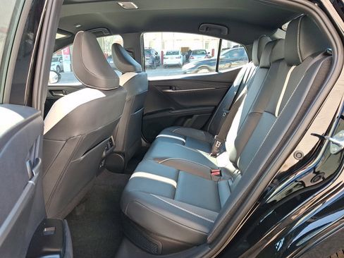 Certified 2026 Toyota Camry SE image 10