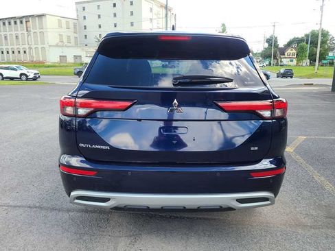Used 2023 Mitsubishi Outlander SE AWD/4WD image 8