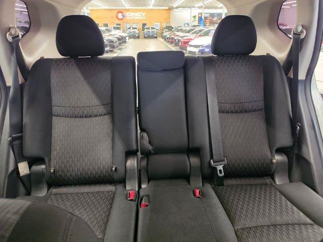 Used 2020 Nissan Rogue S FWD image 37