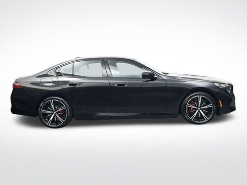 New 2026 BMW 550e xDrive w/ Executive Package AWD/4WD image 3