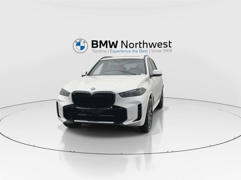 New 2026 BMW X5 xDrive50e w/ Executive Package AWD/4WD image 8