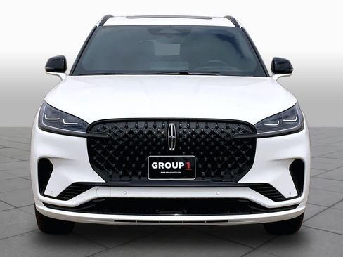 New 2026 Lincoln Aviator Reserve AWD/4WD image 3