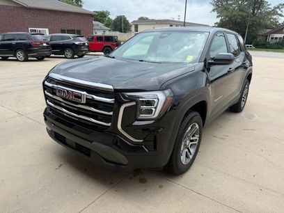 Used 2025 GMC Terrain Elevation
