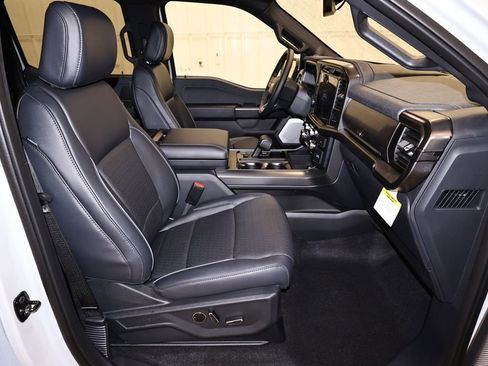 New 2026 Ford F150 Lariat image 17