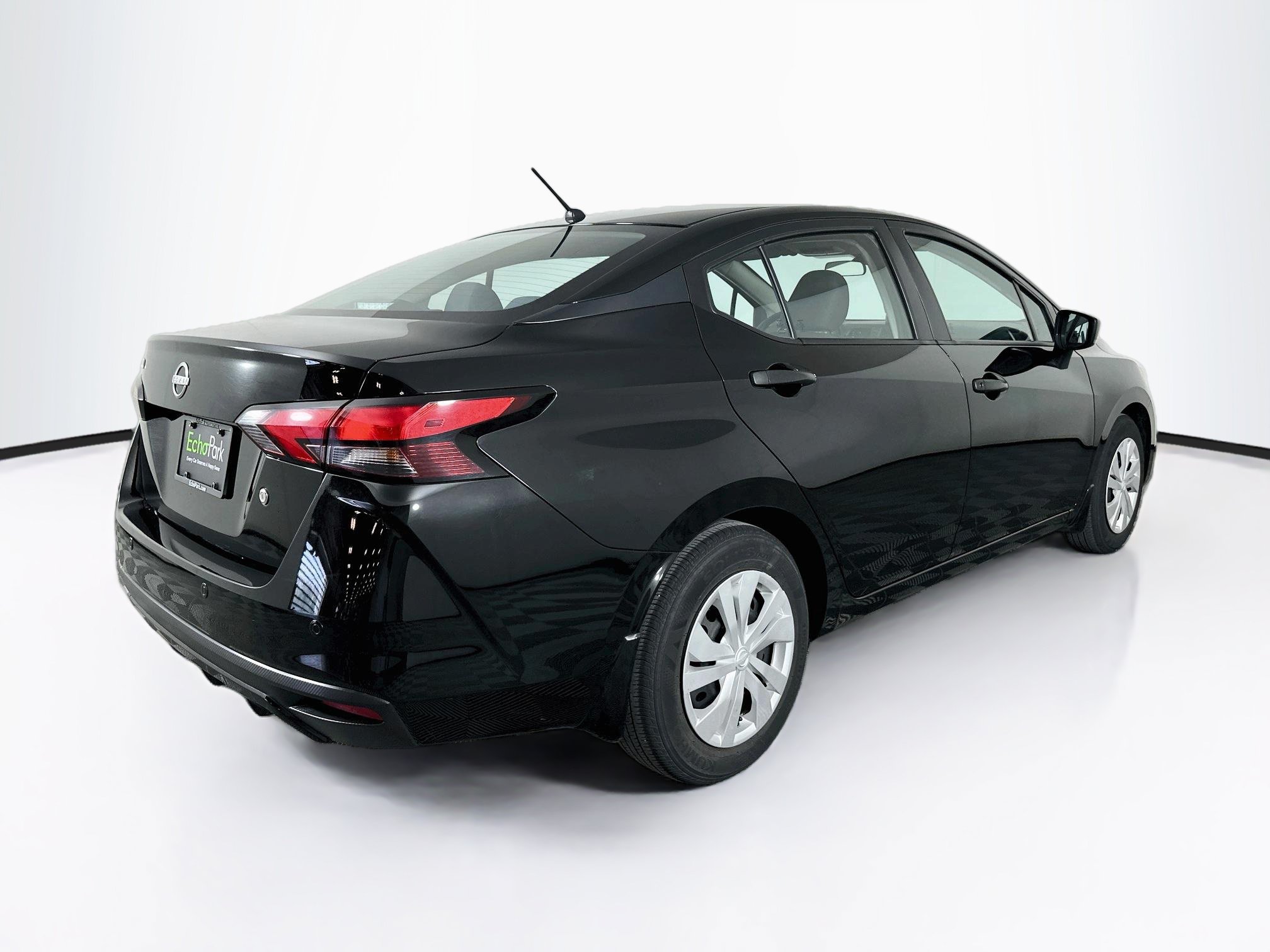 Used 2025 Nissan Versa S w/ Trunk Package FWD image 9