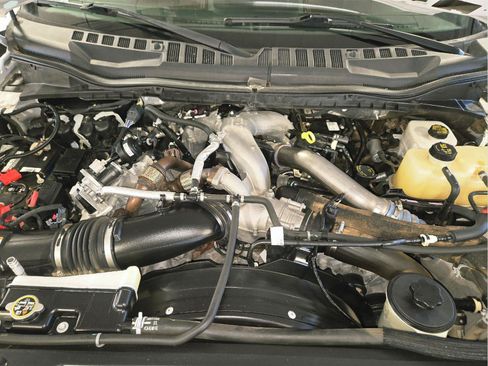 Used 2022 Ford F350 King Ranch w/ King Ranch Ultimate Package AWD/4WD image 48
