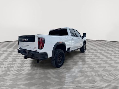 Certified 2025 GMC Sierra 2500 AT4X w/ AT4X AEV Edition AWD/4WD image 11