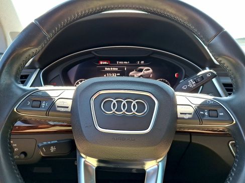 Used 2018 Audi Q5 2.0T Premium Plus AWD/4WD image 16
