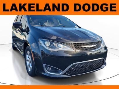 Used 2017 Chrysler Pacifica Touring-L Plus