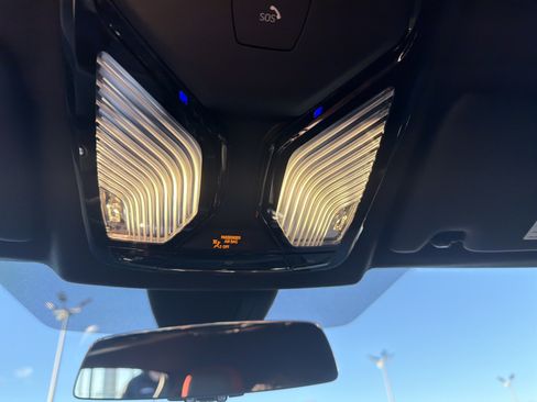 Used 2023 BMW M4 CSL image 22