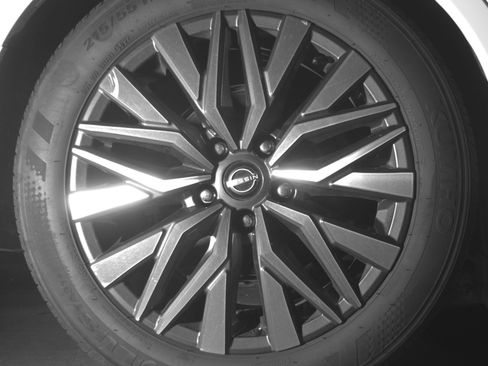 Used 2025 Nissan Altima 2.5 SV image 15