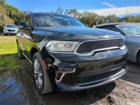 Used 2022 Dodge Durango SXT w/ Anodized Platinum Package image 2