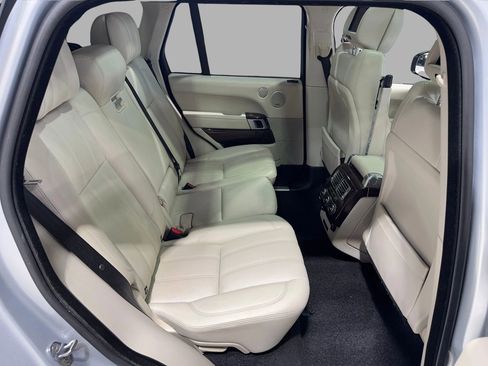 Used 2015 Land Rover Range Rover Supercharged image 30