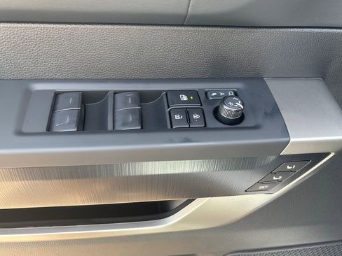 New 2026 Toyota Tundra Platinum AWD/4WD image 8