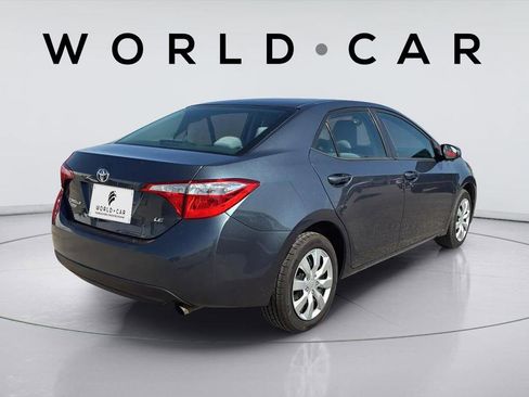 Used 2015 Toyota Corolla LE image 9