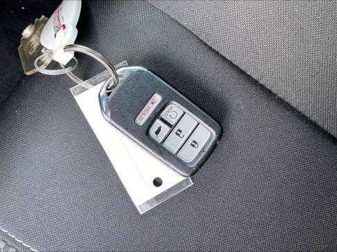 Used 2021 Honda Civic EX image 10