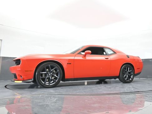 Used 2023 Dodge Challenger R/T w/ Blacktop Package image 47