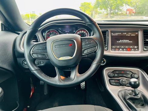 Used 2022 Dodge Challenger R/T Scat Pack RWD image 13