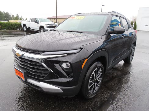 New 2026 Chevrolet TrailBlazer LT image 3