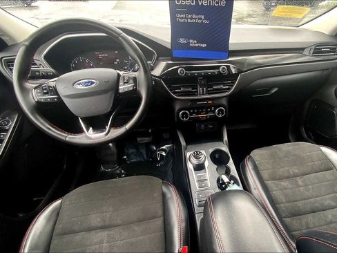 Used 2022 Ford Escape SEL w/ SEL Stealth AWD Package image 15