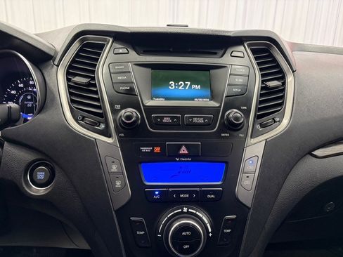 Used 2014 Hyundai Santa Fe Sport 2.0T AWD/4WD image 27