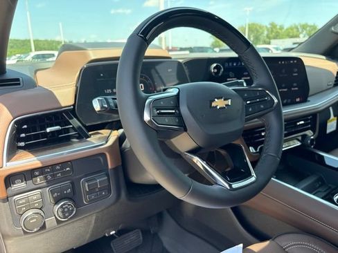 New 2026 Chevrolet Tahoe High Country w/ Sun And Tow Package AWD/4WD image 14
