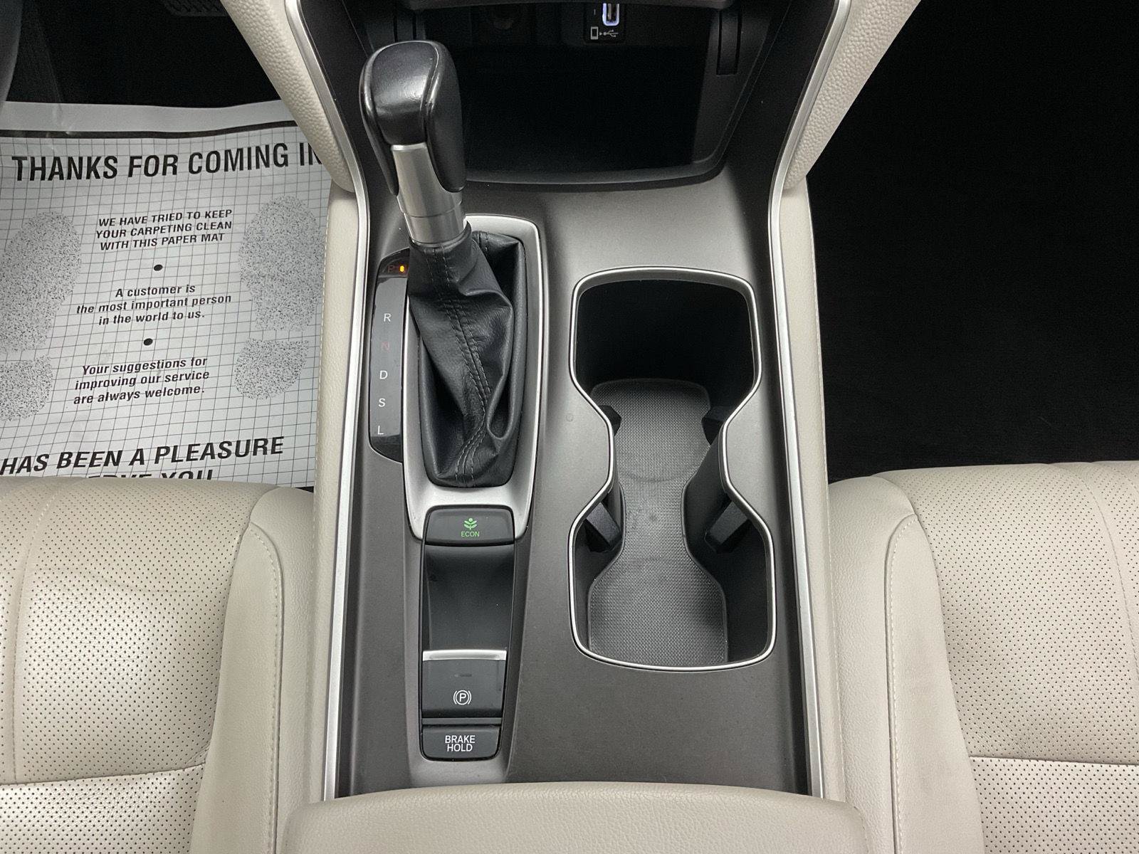 Used 2018 Honda Accord EX-L image 19