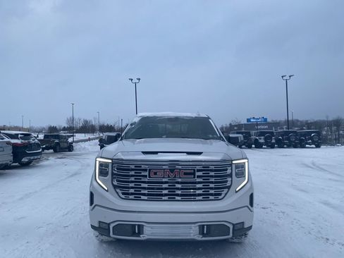 Used 2023 GMC Sierra 1500 Denali w/ Technology Package image 7