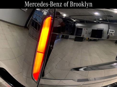 Used 2024 Land Rover Range Rover SE image 28