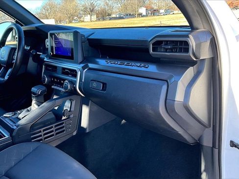 Used 2024 Toyota Tacoma SR5 image 14
