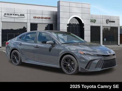 Used 2025 Toyota Camry SE